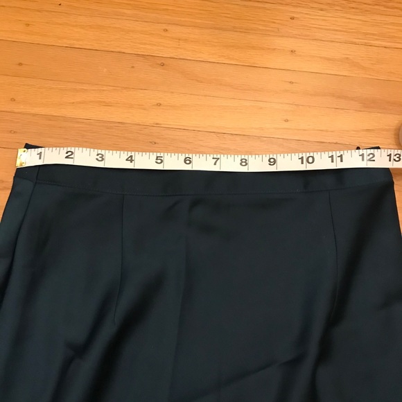 Dark green satin midi skirt - Picture 7 of 8